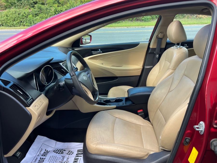 2012 Hyundai Sonata 4dr Sdn 2.4L Auto Limited, available for sale in Westfield, Massachusetts | Auto Wings Cop. Westfield, Massachusetts 2012 Hyundai Sonata 4dr Sdn 2.4L Auto Limited, available for sale in Westfield, Massachusetts | Auto Wings Cop. Westfield, Massachusetts