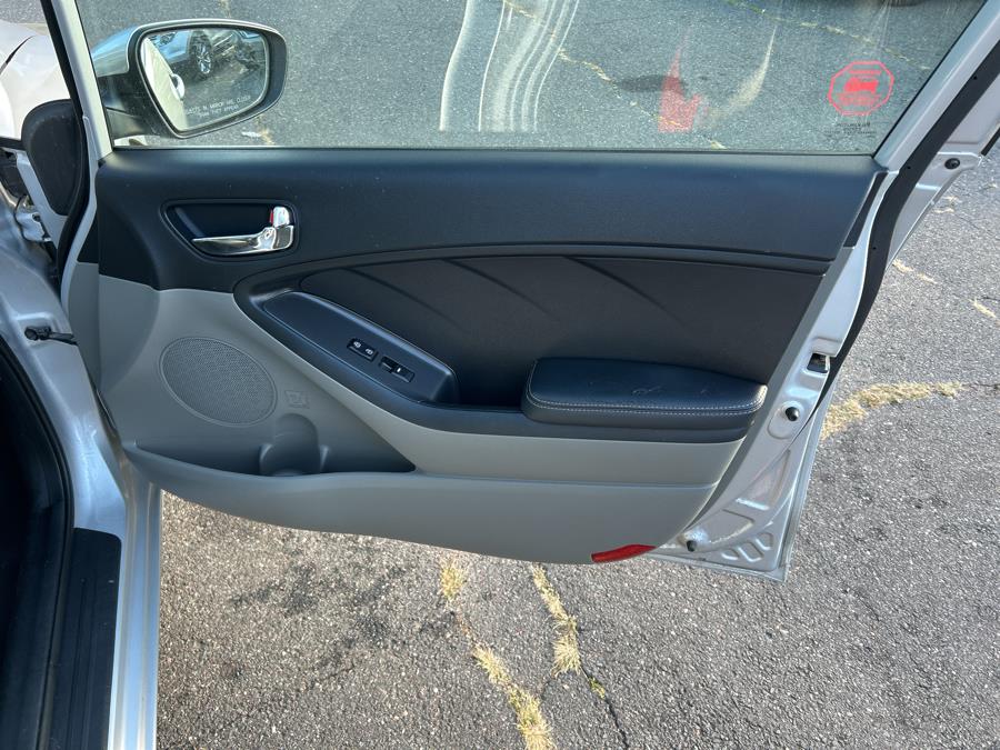 2015 Kia Forte 4dr Sdn Auto LX, available for sale in Vernon Rockville, Connecticut | Vernon Motor Cars. Vernon Rockville, Connecticut 2015 Kia Forte 4dr Sdn Auto LX, available for sale in Vernon Rockville, Connecticut | Vernon Motor Cars. Vernon Rockville, Connecticut