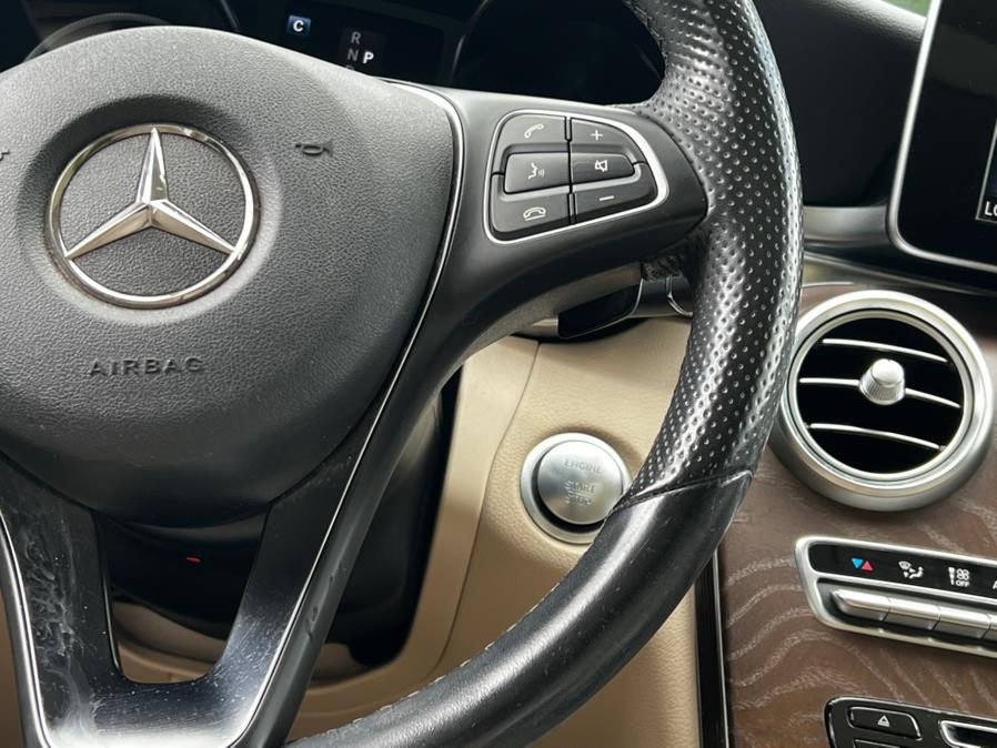2019 Mercedes-Benz GLC GLC 300 4MATIC SUV, available for sale in Irvington, New Jersey | Elis Motors Corp. Irvington, New Jersey 2019 Mercedes-Benz GLC GLC 300 4MATIC SUV, available for sale in Irvington, New Jersey | Elis Motors Corp. Irvington, New Jersey