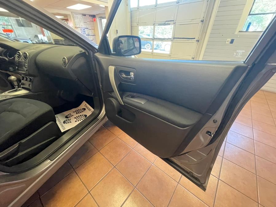 2015 Nissan Rogue Select S photo 34