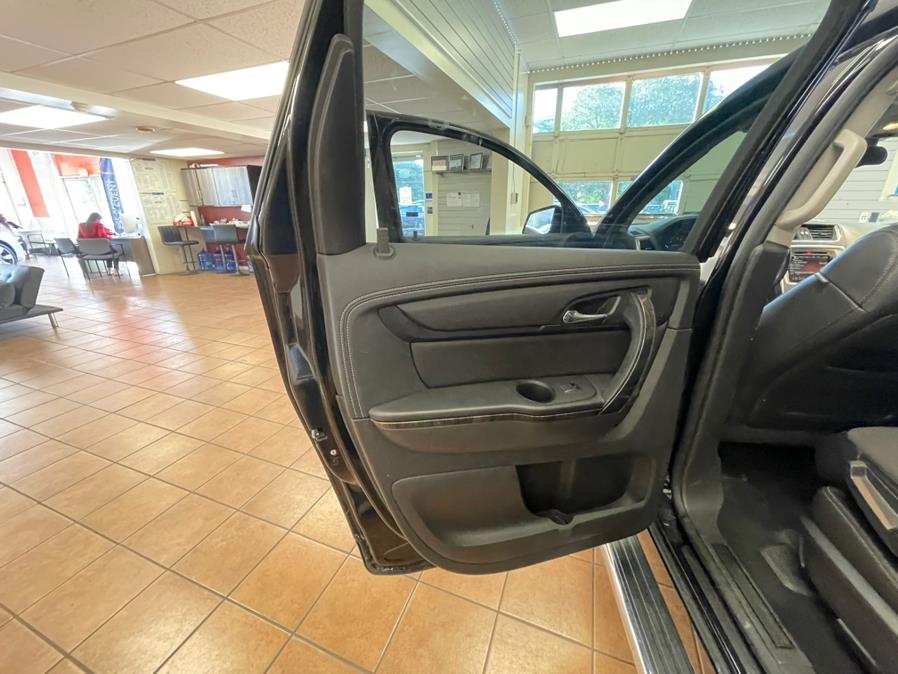 2017 GMC Acadia Limited AWD 4dr Limited, available for sale in Suffern, New York | Rockland Motor Sport. Suffern, New York 2017 GMC Acadia Limited AWD 4dr Limited, available for sale in Suffern, New York | Rockland Motor Sport. Suffern, New York