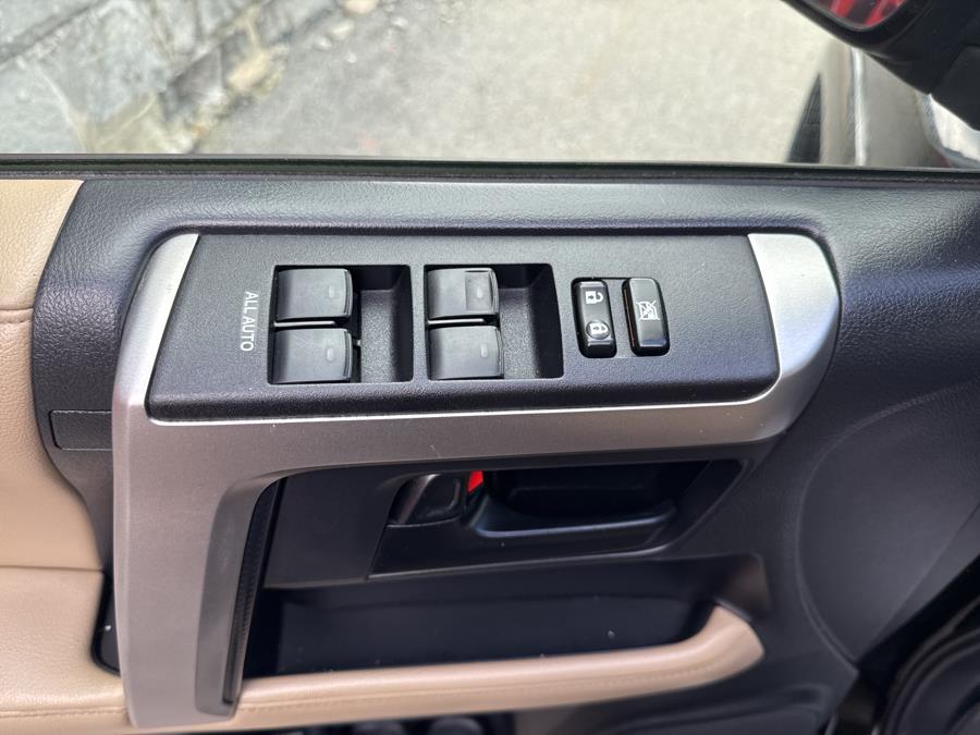 2011 Toyota 4Runner 4WD 4dr V6 Limited (Natl), available for sale in Worcester, Massachusetts | Worcester Auto Outlet LLC. Worcester, Massachusetts 2011 Toyota 4Runner 4WD 4dr V6 Limited (Natl), available for sale in Worcester, Massachusetts | Worcester Auto Outlet LLC. Worcester, Massachusetts
