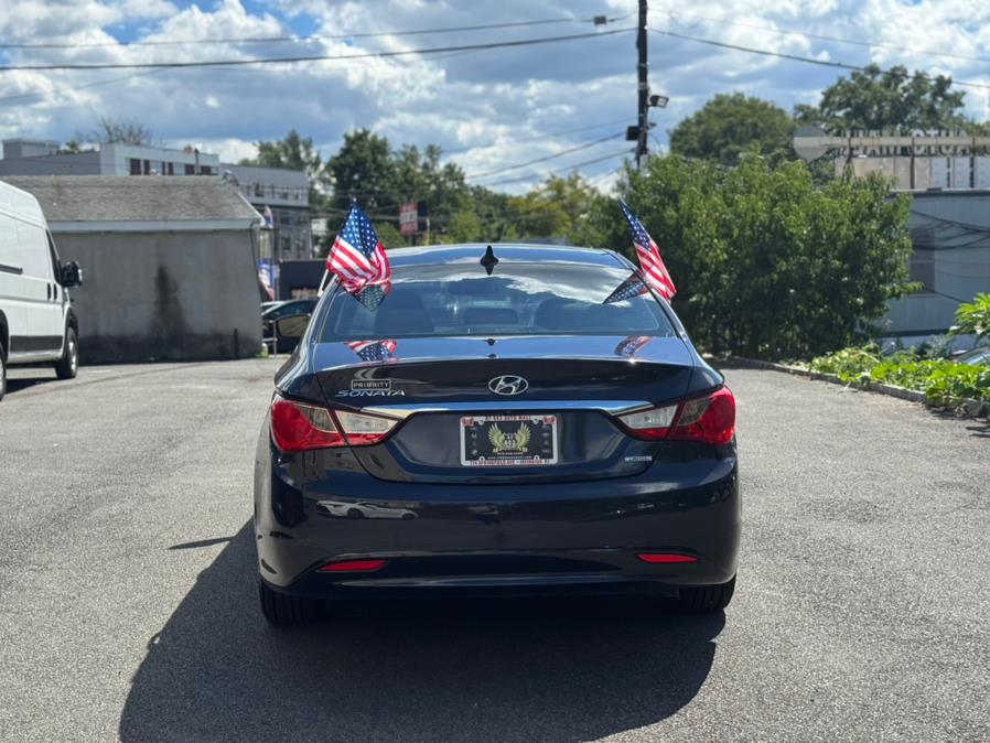 2011 Hyundai Sonata 4dr Sdn 2.4L Auto Ltd, available for sale in Irvington, New Jersey | RT 603 Auto Mall. Irvington, New Jersey 2011 Hyundai Sonata 4dr Sdn 2.4L Auto Ltd, available for sale in Irvington, New Jersey | RT 603 Auto Mall. Irvington, New Jersey