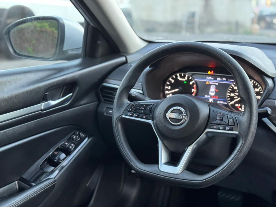 2023 Nissan Altima 2.5 SV Sedan, available for sale in Irvington, New Jersey | RT 603 Auto Mall. Irvington, New Jersey 2023 Nissan Altima 2.5 SV Sedan, available for sale in Irvington, New Jersey | RT 603 Auto Mall. Irvington, New Jersey