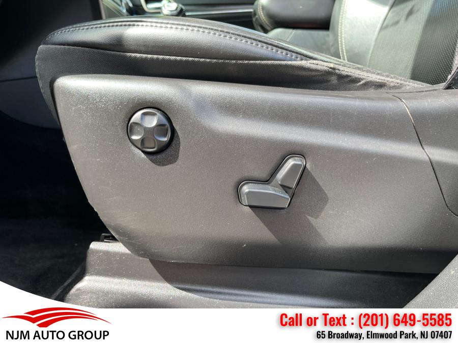 2014 Jeep Grand Cherokee 4WD 4dr Limited, available for sale in Elmwood Park, New Jersey | NJM Auto Group. Elmwood Park, New Jersey 2014 Jeep Grand Cherokee 4WD 4dr Limited, available for sale in Elmwood Park, New Jersey | NJM Auto Group. Elmwood Park, New Jersey