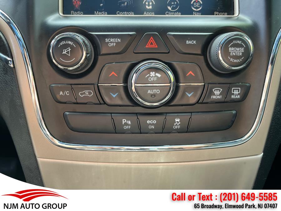 2014 Jeep Grand Cherokee 4WD 4dr Limited, available for sale in Elmwood Park, New Jersey | NJM Auto Group. Elmwood Park, New Jersey 2014 Jeep Grand Cherokee 4WD 4dr Limited, available for sale in Elmwood Park, New Jersey | NJM Auto Group. Elmwood Park, New Jersey