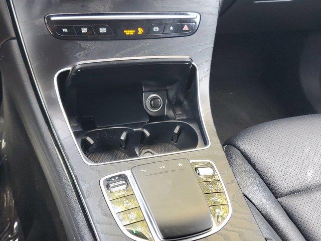 2021 Mercedes-benz Glc GLC 300, available for sale in Fort Lauderdale, Florida | CarLux Fort Lauderdale. Fort Lauderdale, Florida 2021 Mercedes-benz Glc GLC 300, available for sale in Fort Lauderdale, Florida | CarLux Fort Lauderdale. Fort Lauderdale, Florida