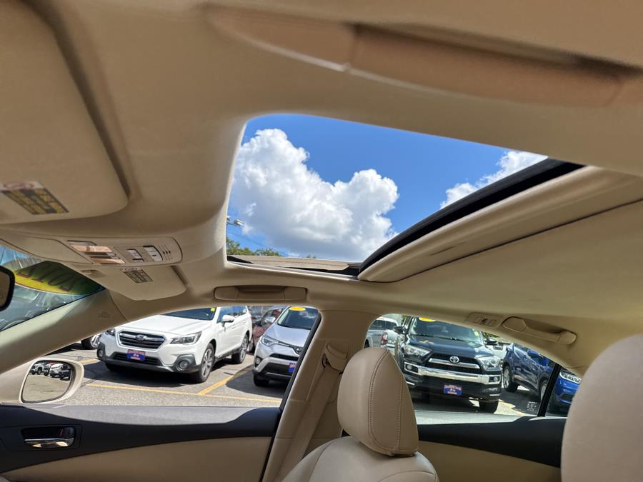2012 Lexus ES 350 4dr Sdn, available for sale in Waterbury, Connecticut | National Auto Brokers, Inc.. Waterbury, Connecticut 2012 Lexus ES 350 4dr Sdn, available for sale in Waterbury, Connecticut | National Auto Brokers, Inc.. Waterbury, Connecticut