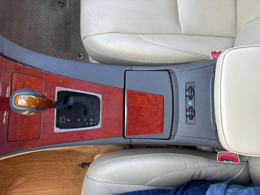 2012 Lexus ES 350 4dr Sdn, available for sale in Waterbury, Connecticut | National Auto Brokers, Inc.. Waterbury, Connecticut 2012 Lexus ES 350 4dr Sdn, available for sale in Waterbury, Connecticut | National Auto Brokers, Inc.. Waterbury, Connecticut
