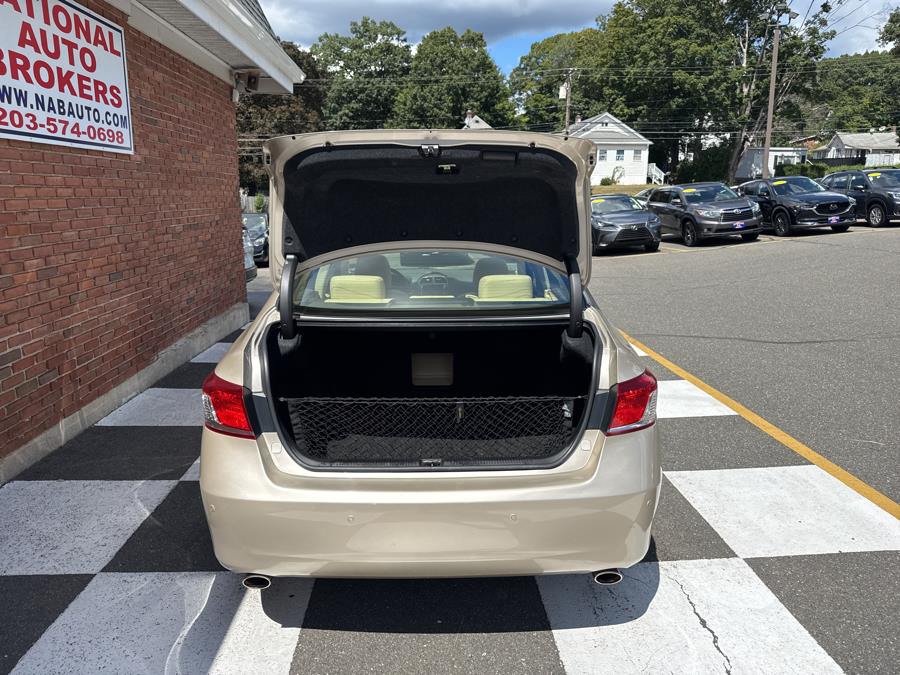 2012 Lexus ES 350 4dr Sdn, available for sale in Waterbury, Connecticut | National Auto Brokers, Inc.. Waterbury, Connecticut 2012 Lexus ES 350 4dr Sdn, available for sale in Waterbury, Connecticut | National Auto Brokers, Inc.. Waterbury, Connecticut