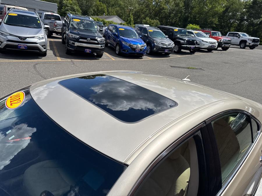 2012 Lexus ES 350 4dr Sdn, available for sale in Waterbury, Connecticut | National Auto Brokers, Inc.. Waterbury, Connecticut 2012 Lexus ES 350 4dr Sdn, available for sale in Waterbury, Connecticut | National Auto Brokers, Inc.. Waterbury, Connecticut