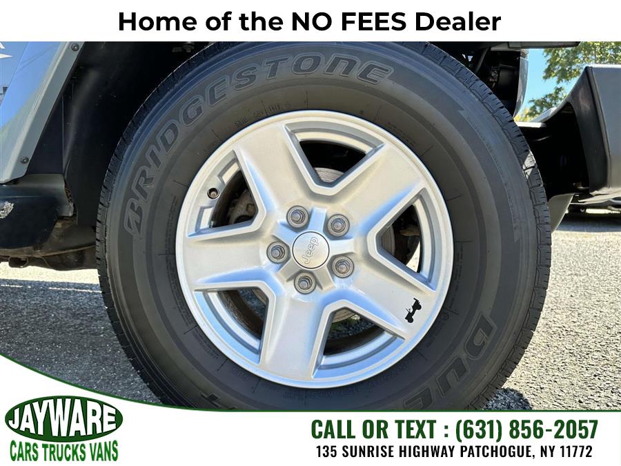 2015 Jeep Wrangler 4WD 2dr Sahara, available for sale in Patchogue, New York | Jayware Cars Trucks Vans. Patchogue, New York 2015 Jeep Wrangler 4WD 2dr Sahara, available for sale in Patchogue, New York | Jayware Cars Trucks Vans. Patchogue, New York