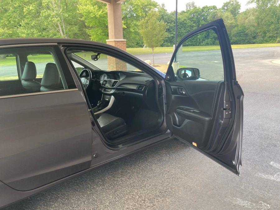 2015 Honda Accord EX-L Sedan 4D, available for sale in Wolcott, New York | Auto Hunter CNY. Wolcott, New York 2015 Honda Accord EX-L Sedan 4D, available for sale in Wolcott, New York | Auto Hunter CNY. Wolcott, New York