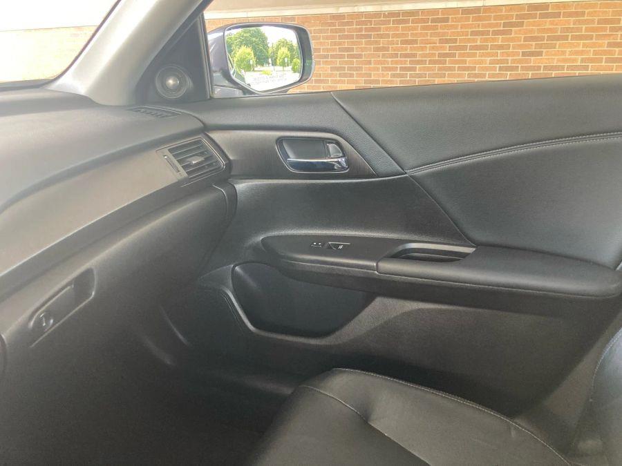 2015 Honda Accord EX-L Sedan 4D, available for sale in Wolcott, New York | Auto Hunter CNY. Wolcott, New York 2015 Honda Accord EX-L Sedan 4D, available for sale in Wolcott, New York | Auto Hunter CNY. Wolcott, New York