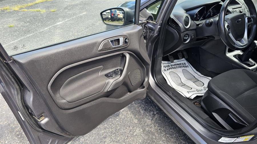 2014 Ford Fiesta SE 4dr Sedan, available for sale in Wolcott, New York | Auto Hunter CNY. Wolcott, New York 2014 Ford Fiesta SE 4dr Sedan, available for sale in Wolcott, New York | Auto Hunter CNY. Wolcott, New York