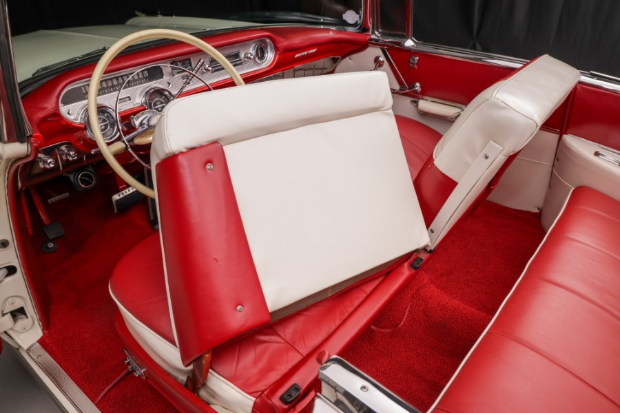 1959 Pontiac Bonneville Convertible, available for sale in North Salem, New York | Meccanic Shop North Inc. North Salem, New York 1959 Pontiac Bonneville Convertible, available for sale in North Salem, New York | Meccanic Shop North Inc. North Salem, New York