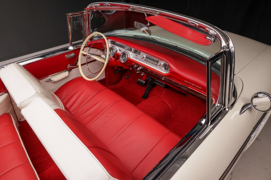 1959 Pontiac Bonneville Convertible, available for sale in North Salem, New York | Meccanic Shop North Inc. North Salem, New York 1959 Pontiac Bonneville Convertible, available for sale in North Salem, New York | Meccanic Shop North Inc. North Salem, New York