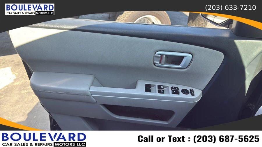 2015 Honda Pilot LX Sport Utility 4D, available for sale in New Haven, Connecticut | Boulevard Motors LLC. New Haven, Connecticut 2015 Honda Pilot LX Sport Utility 4D, available for sale in New Haven, Connecticut | Boulevard Motors LLC. New Haven, Connecticut