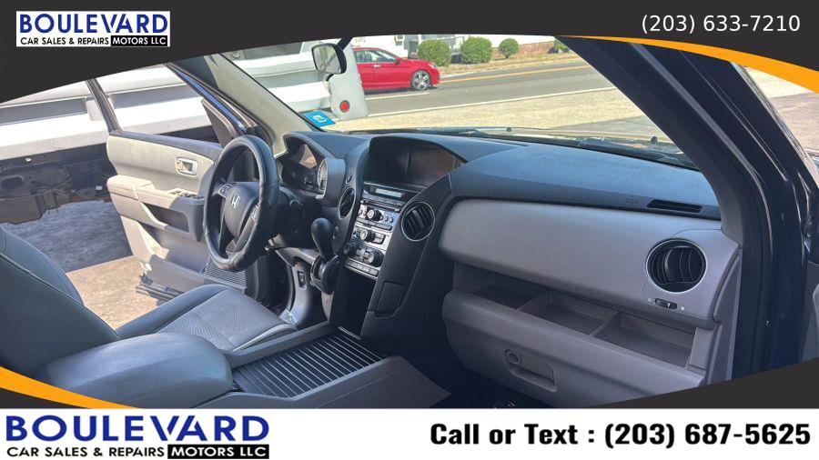 2015 Honda Pilot LX Sport Utility 4D, available for sale in New Haven, Connecticut | Boulevard Motors LLC. New Haven, Connecticut 2015 Honda Pilot LX Sport Utility 4D, available for sale in New Haven, Connecticut | Boulevard Motors LLC. New Haven, Connecticut