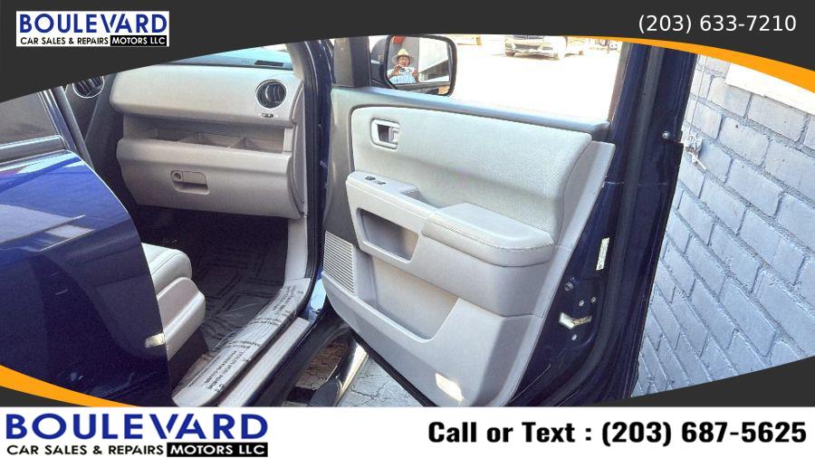 2015 Honda Pilot LX Sport Utility 4D, available for sale in New Haven, Connecticut | Boulevard Motors LLC. New Haven, Connecticut 2015 Honda Pilot LX Sport Utility 4D, available for sale in New Haven, Connecticut | Boulevard Motors LLC. New Haven, Connecticut