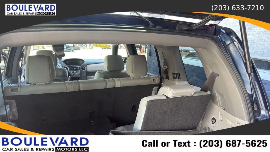 2015 Honda Pilot LX Sport Utility 4D, available for sale in New Haven, Connecticut | Boulevard Motors LLC. New Haven, Connecticut 2015 Honda Pilot LX Sport Utility 4D, available for sale in New Haven, Connecticut | Boulevard Motors LLC. New Haven, Connecticut