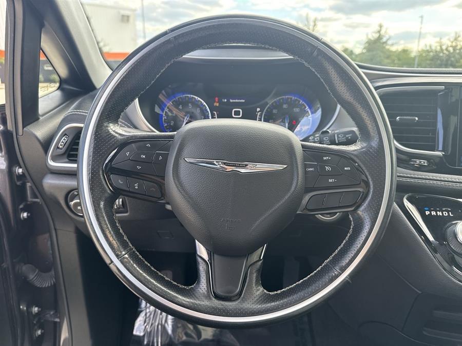 2019 Chrysler Pacifica Limited, available for sale in Elida, Ohio | Josh's All Under Ten LLC. Elida, Ohio 2019 Chrysler Pacifica Limited, available for sale in Elida, Ohio | Josh's All Under Ten LLC. Elida, Ohio