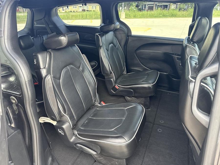 2019 Chrysler Pacifica Limited, available for sale in Elida, Ohio | Josh's All Under Ten LLC. Elida, Ohio 2019 Chrysler Pacifica Limited, available for sale in Elida, Ohio | Josh's All Under Ten LLC. Elida, Ohio