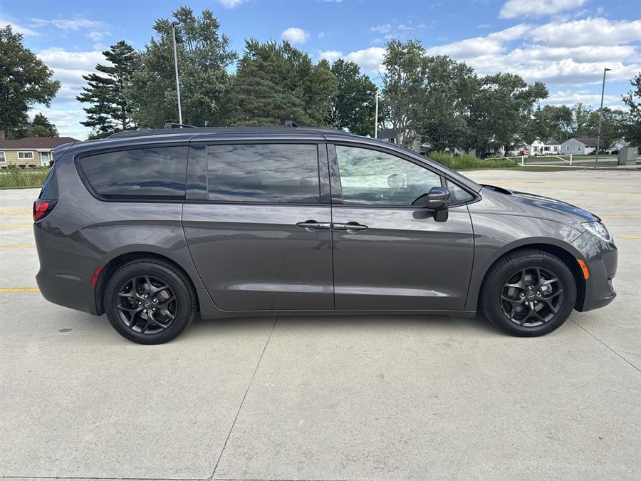 2019 Chrysler Pacifica Limited, available for sale in Elida, Ohio | Josh's All Under Ten LLC. Elida, Ohio 2019 Chrysler Pacifica Limited, available for sale in Elida, Ohio | Josh's All Under Ten LLC. Elida, Ohio