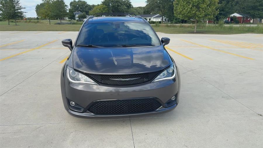 2019 Chrysler Pacifica Limited, available for sale in Elida, Ohio | Josh's All Under Ten LLC. Elida, Ohio 2019 Chrysler Pacifica Limited, available for sale in Elida, Ohio | Josh's All Under Ten LLC. Elida, Ohio