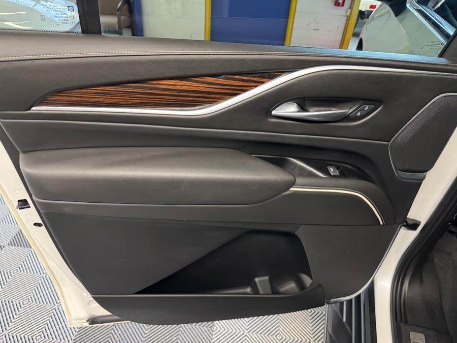 2021 Cadillac Escalade ESV 4WD 4dr Premium Luxury, available for sale in West Babylon , New York | MP Motors Inc. West Babylon , New York 2021 Cadillac Escalade ESV 4WD 4dr Premium Luxury, available for sale in West Babylon , New York | MP Motors Inc. West Babylon , New York