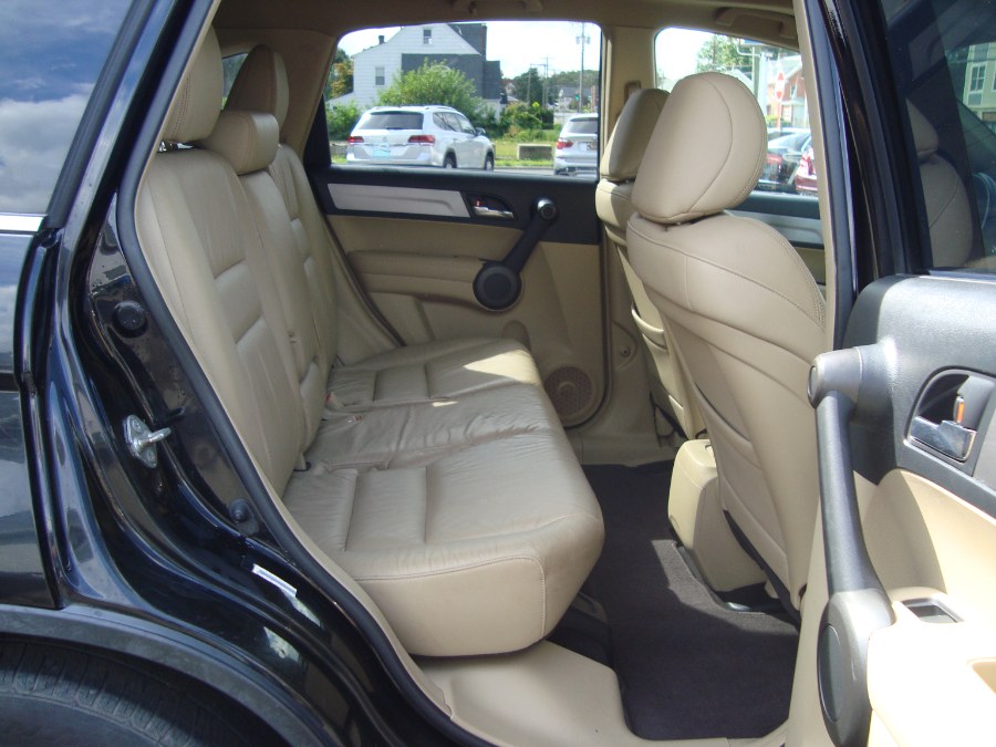 2011 Honda CR-V 4WD 5dr EX-L, available for sale in Manchester, Connecticut | Yara Motors. Manchester, Connecticut 2011 Honda CR-V 4WD 5dr EX-L, available for sale in Manchester, Connecticut | Yara Motors. Manchester, Connecticut