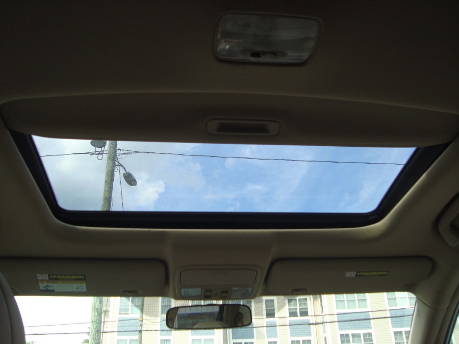 2011 Honda CR-V 4WD 5dr EX-L, available for sale in Manchester, Connecticut | Yara Motors. Manchester, Connecticut 2011 Honda CR-V 4WD 5dr EX-L, available for sale in Manchester, Connecticut | Yara Motors. Manchester, Connecticut