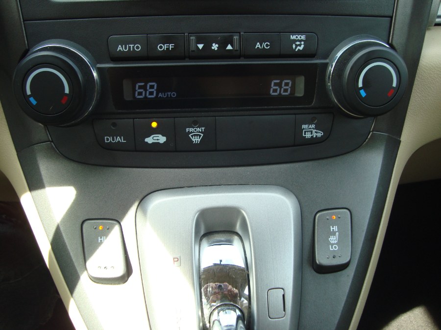 2011 Honda CR-V 4WD 5dr EX-L, available for sale in Manchester, Connecticut | Yara Motors. Manchester, Connecticut 2011 Honda CR-V 4WD 5dr EX-L, available for sale in Manchester, Connecticut | Yara Motors. Manchester, Connecticut