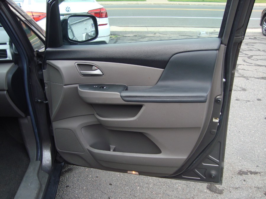 2012 Honda Odyssey 5dr EX-L, available for sale in Manchester, Connecticut | Yara Motors. Manchester, Connecticut 2012 Honda Odyssey 5dr EX-L, available for sale in Manchester, Connecticut | Yara Motors. Manchester, Connecticut