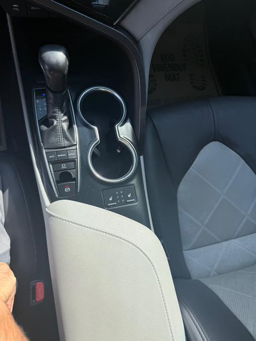 2019 Toyota Camry XLE Auto (Natl), available for sale in East Windsor, Connecticut | Century Auto And Truck. East Windsor, Connecticut 2019 Toyota Camry XLE Auto (Natl), available for sale in East Windsor, Connecticut | Century Auto And Truck. East Windsor, Connecticut