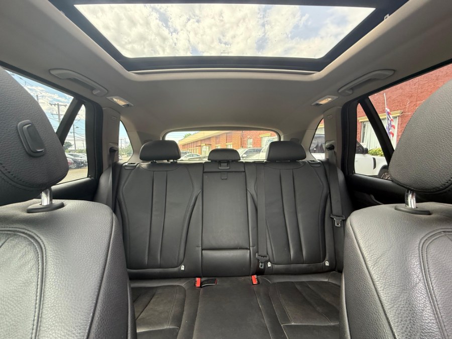 2014 BMW X5 AWD 4dr xDrive35i, available for sale in Hicksville, New York | REGAL AUTOHAUS Auto Service and Sales. Hicksville, New York 2014 BMW X5 AWD 4dr xDrive35i, available for sale in Hicksville, New York | REGAL AUTOHAUS Auto Service and Sales. Hicksville, New York