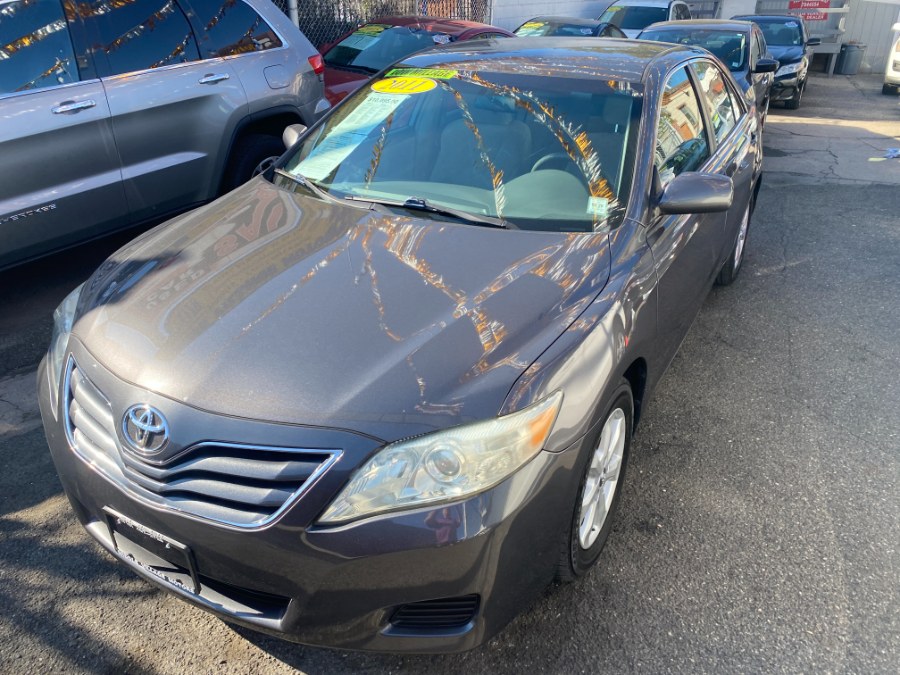 2011 Toyota Camry 4dr Sdn I4 Auto LE, available for sale in Middle Village, New York | Middle Village Motors . Middle Village, New York