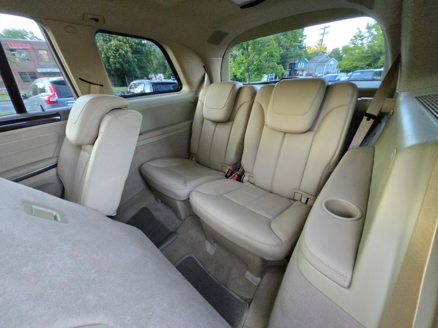 2012 Mercedes-Benz GL-Class 4MATIC 4dr GL 350 BlueTEC, available for sale in Bristol, Connecticut | Dealmax Motors LLC. Bristol, Connecticut 2012 Mercedes-Benz GL-Class 4MATIC 4dr GL 350 BlueTEC, available for sale in Bristol, Connecticut | Dealmax Motors LLC. Bristol, Connecticut