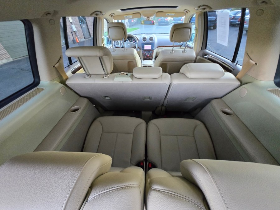 2012 Mercedes-Benz GL-Class 4MATIC 4dr GL 350 BlueTEC, available for sale in Bristol, Connecticut | Dealmax Motors LLC. Bristol, Connecticut 2012 Mercedes-Benz GL-Class 4MATIC 4dr GL 350 BlueTEC, available for sale in Bristol, Connecticut | Dealmax Motors LLC. Bristol, Connecticut