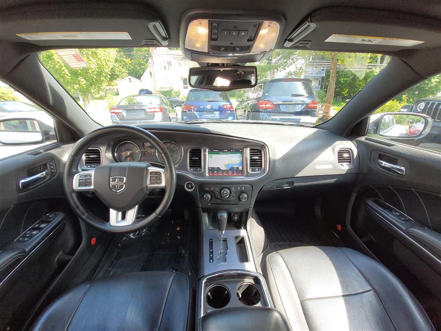 2014 Dodge Charger R/T AWD photo 26