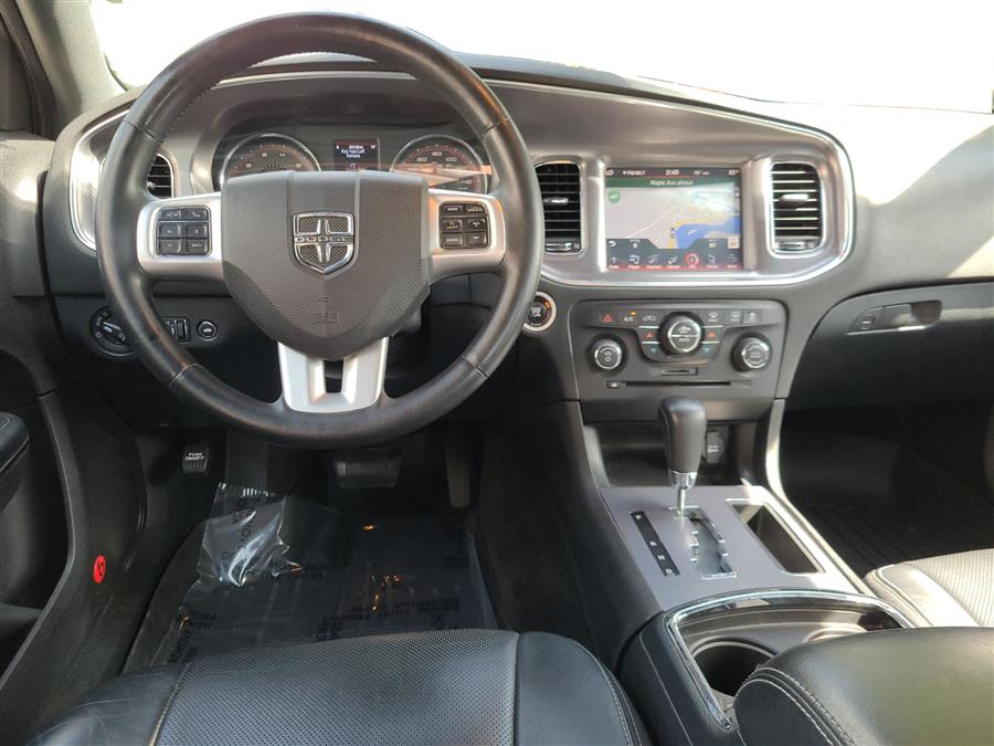 2014 Dodge Charger R/T AWD photo 27