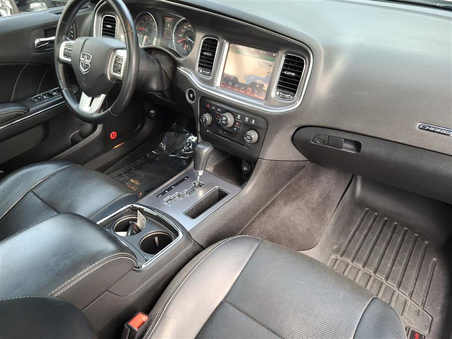 2014 Dodge Charger R/T AWD photo 30
