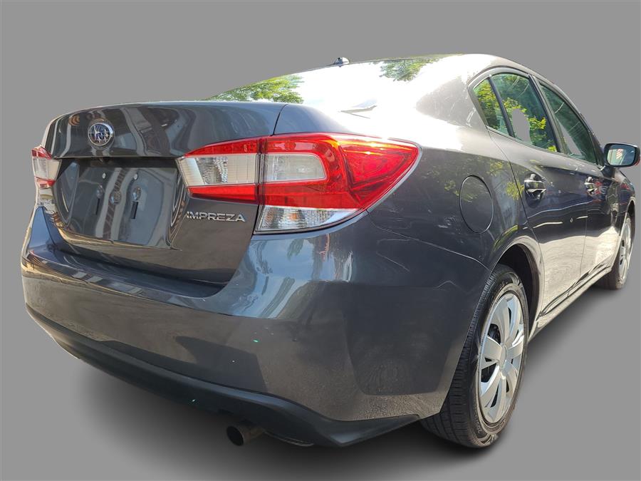 2018 Subaru Impreza 2.0i photo 19