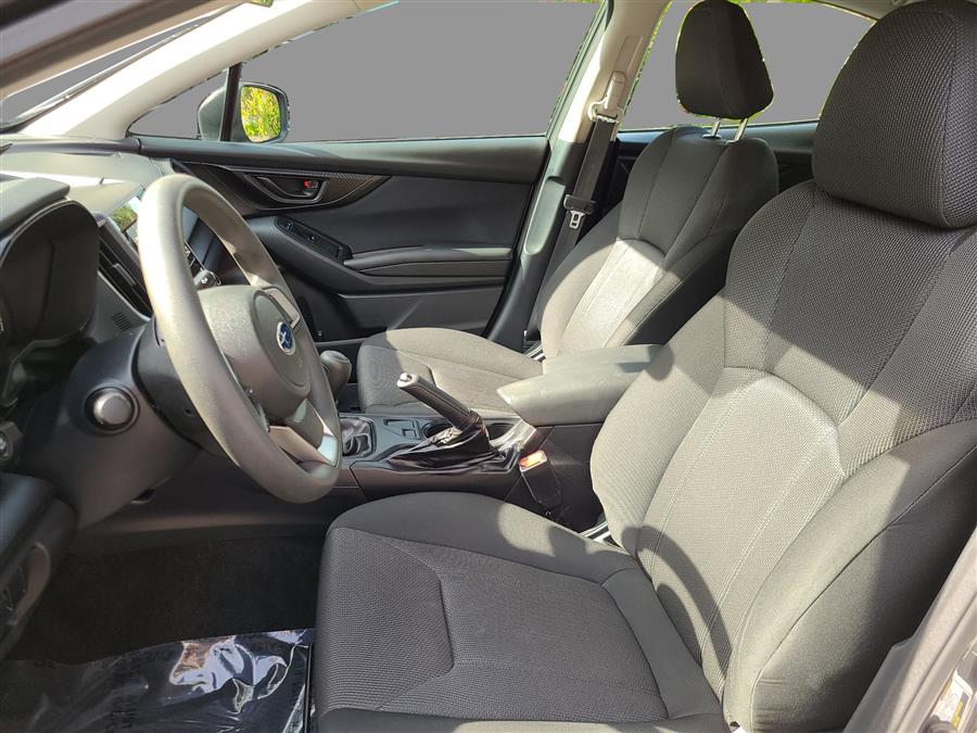 2018 Subaru Impreza 2.0i photo 9