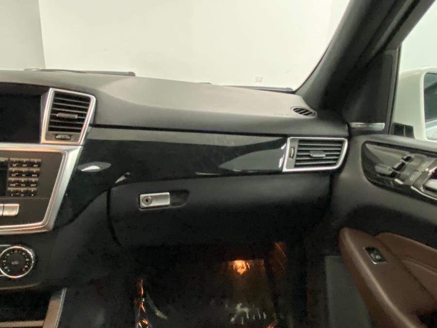 2015 Mercedes-Benz M-Class 4MATIC 4dr ML 350, available for sale in Linden, New Jersey | East Coast Auto Group. Linden, New Jersey 2015 Mercedes-Benz M-Class 4MATIC 4dr ML 350, available for sale in Linden, New Jersey | East Coast Auto Group. Linden, New Jersey