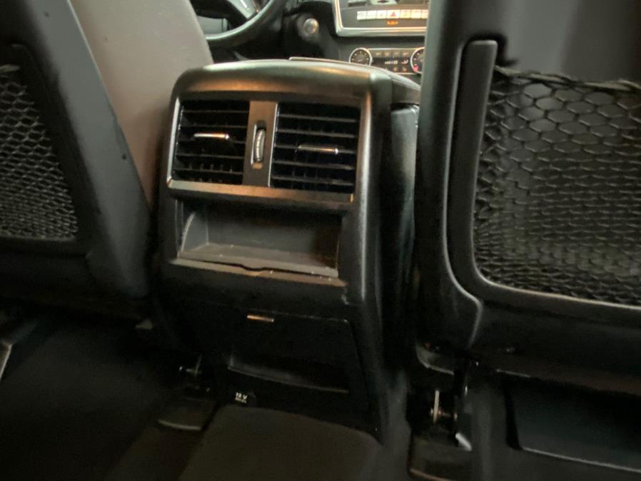 2015 Mercedes-Benz M-Class 4MATIC 4dr ML 350, available for sale in Linden, New Jersey | East Coast Auto Group. Linden, New Jersey 2015 Mercedes-Benz M-Class 4MATIC 4dr ML 350, available for sale in Linden, New Jersey | East Coast Auto Group. Linden, New Jersey