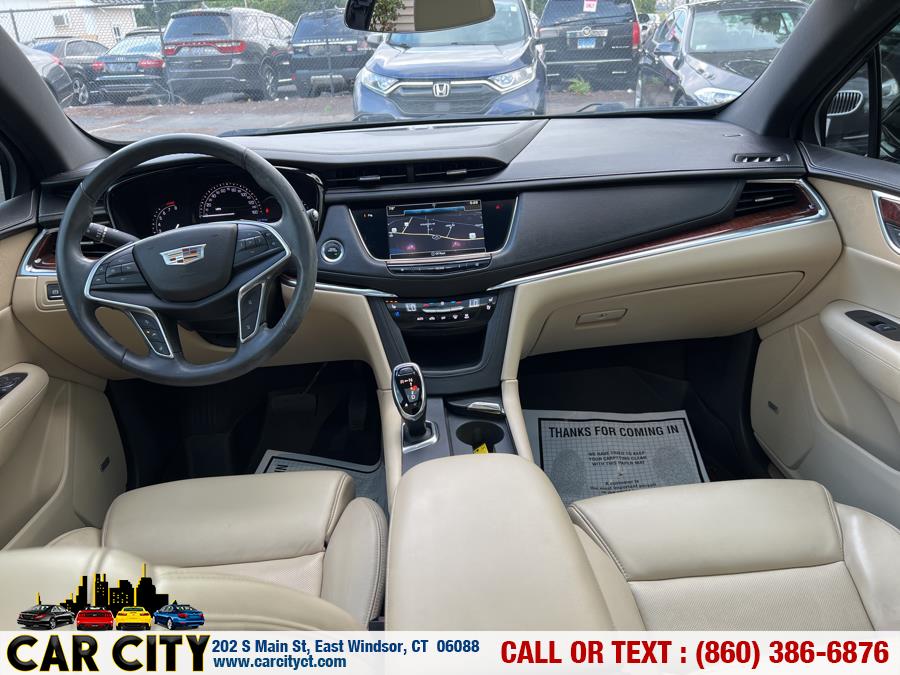 2017 Cadillac XT5 AWD 4dr Premium Luxury, available for sale in East Windsor, Connecticut | Car City LLC. East Windsor, Connecticut 2017 Cadillac XT5 AWD 4dr Premium Luxury, available for sale in East Windsor, Connecticut | Car City LLC. East Windsor, Connecticut