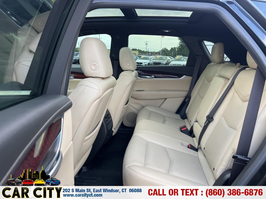 2017 Cadillac XT5 AWD 4dr Premium Luxury, available for sale in East Windsor, Connecticut | Car City LLC. East Windsor, Connecticut 2017 Cadillac XT5 AWD 4dr Premium Luxury, available for sale in East Windsor, Connecticut | Car City LLC. East Windsor, Connecticut