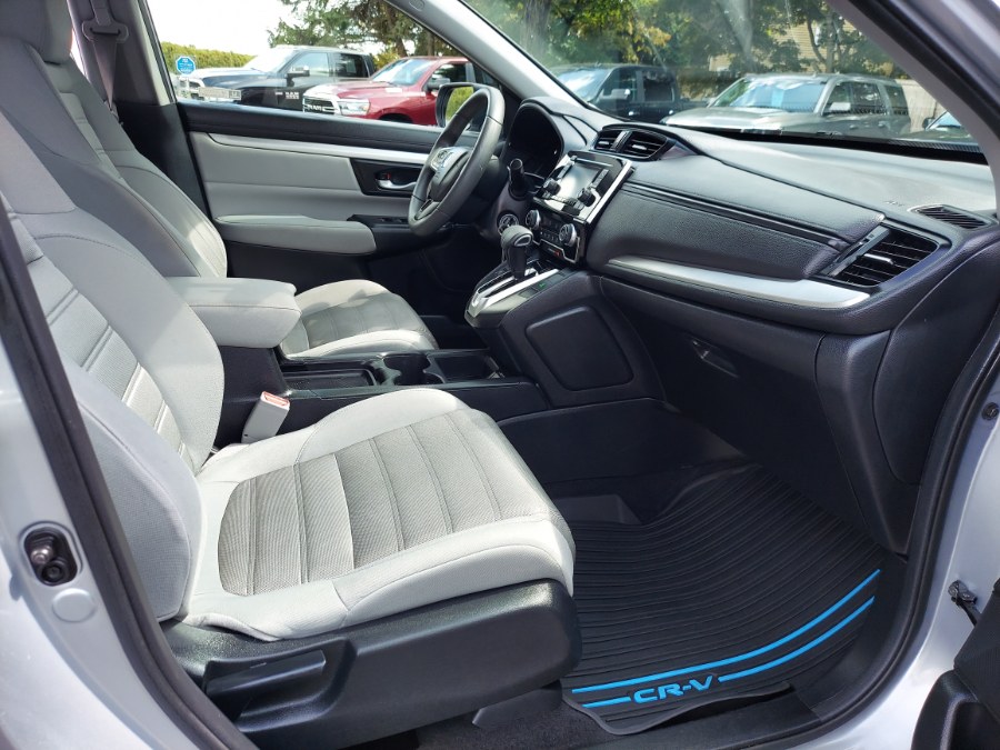 2018 Honda CR-V LX AWD, available for sale in East Windsor, Connecticut | United Auto Sales of E Windsor, Inc. East Windsor, Connecticut 2018 Honda CR-V LX AWD, available for sale in East Windsor, Connecticut | United Auto Sales of E Windsor, Inc. East Windsor, Connecticut