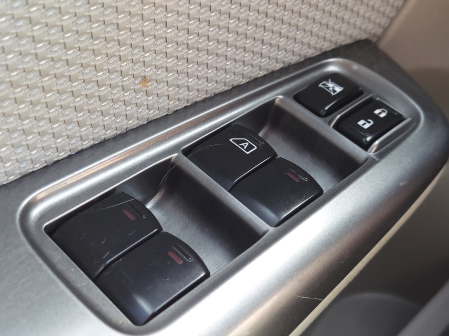 2012 Subaru Forester 4dr Auto 2.5X Premium, available for sale in East Windsor, Connecticut | United Auto Sales of E Windsor, Inc. East Windsor, Connecticut 2012 Subaru Forester 4dr Auto 2.5X Premium, available for sale in East Windsor, Connecticut | United Auto Sales of E Windsor, Inc. East Windsor, Connecticut